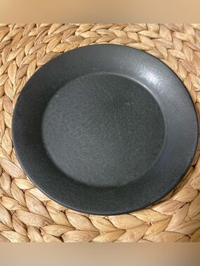 Vintage BENNINGTON POTTERS David Gil BLACK 6 1/2” Dessert Plate 1661 YUSUKE AIDA